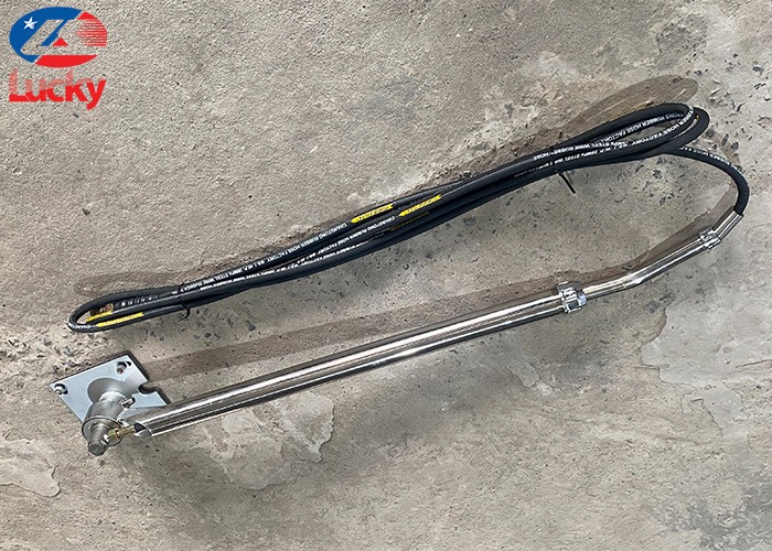 Tay quay rửa xe 360 độ đơn dài 7m