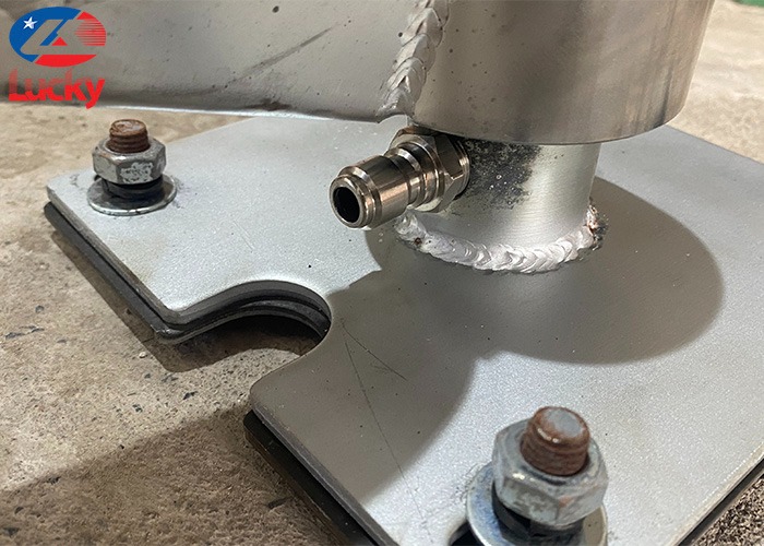 Tay quay rửa xe 360 độ đơn dài 7m