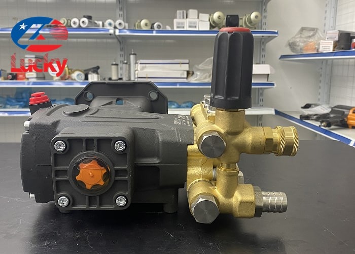 đầu bơm rửa xe Camry 3kw