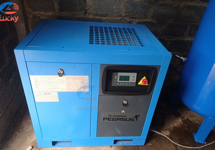 he-thong-truc-vit-7-5kw-thay-the-cho-may-nen-piton (1)-1685508645 he-thong-truc-vit-7-5kw-thay-the-cho-may-nen-piton (1)-1685508645