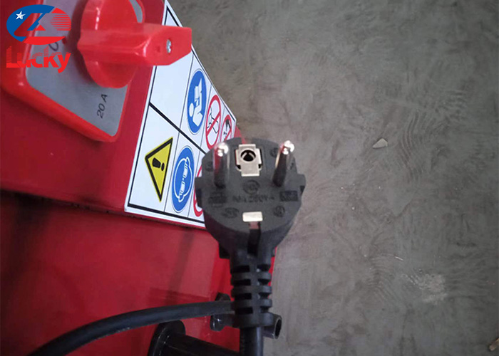 may-ra-vao-lop-lucky-2018 (3)