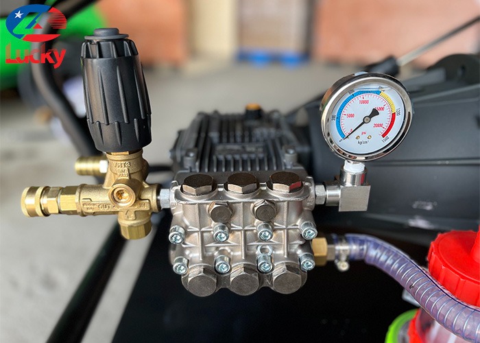 Máy rửa xe siêu cao áp 22kw