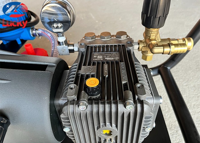 Máy rửa xe siêu cao áp 22kw