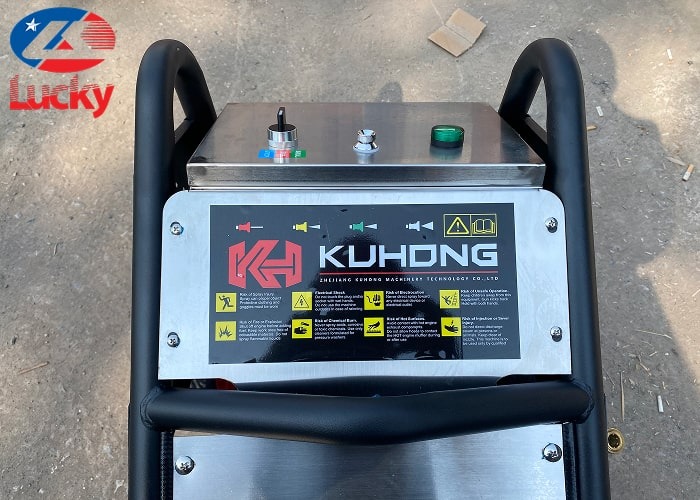 Máy rửa xe cao áp tự ngắt 7.5kw Lucky