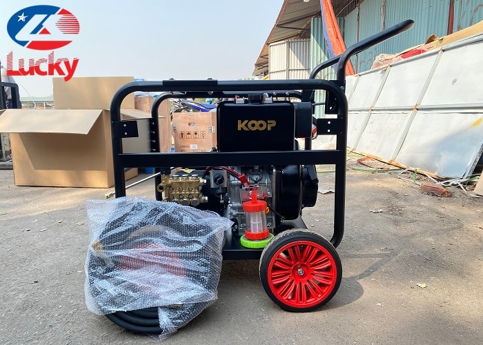 may-rua-xe-chay-dau-10hp-lucky-4