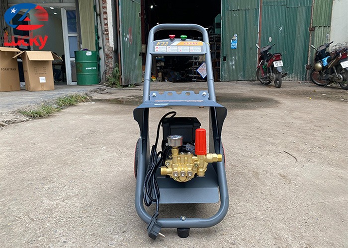 Máy rửa xe cao áp mini F22