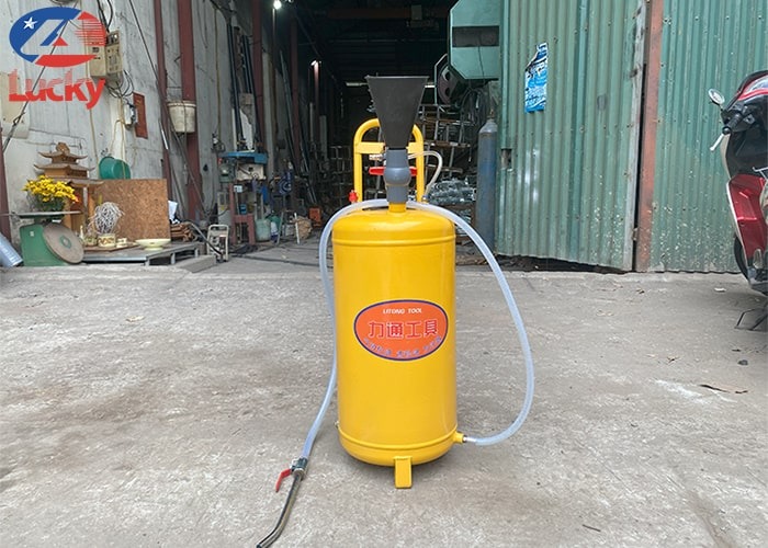 Bình bọt tuyết 20L sắt