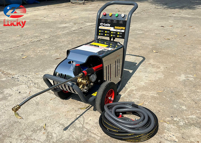 may-rua-xe-cao-ap-lucky-4kw-lk2600psi-220v-4 may-rua-xe-cao-ap-lucky-4kw-lk2600psi-220v-4