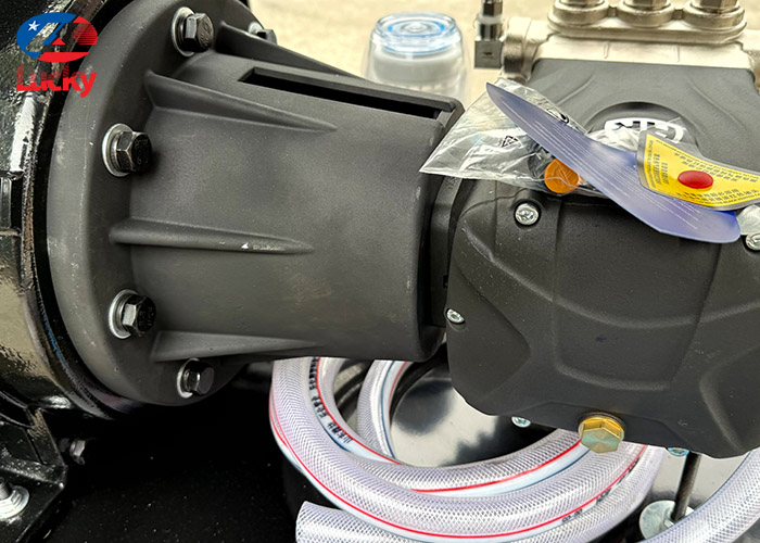 may-rua-xe-sieu-cao-ap-25kw-600bar-lk8700psi-5