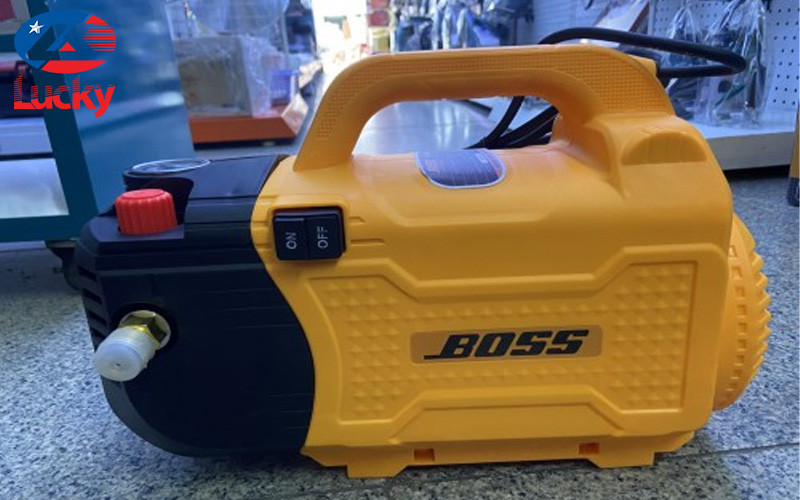 may-rua-xe-boss-3000-1