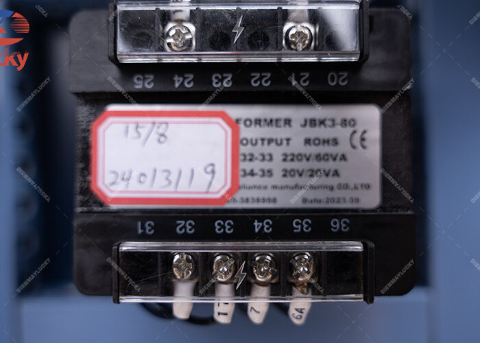 may-nen-khi-truc-vit-bien-tan-20a-12 may-nen-khi-truc-vit-bien-tan-20a-12