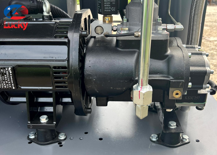 may-nen-khi-truc-vit-cao-cap-hanbell-10hp-10 may-nen-khi-truc-vit-cao-cap-hanbell-10hp-10