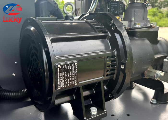 may-nen-khi-truc-vit-cao-cap-hanbell-10hp-11 may-nen-khi-truc-vit-cao-cap-hanbell-10hp-11