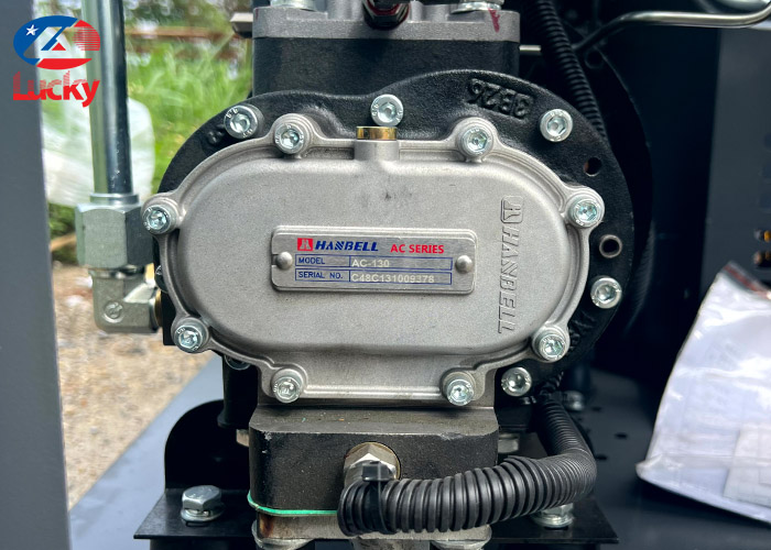 may-nen-khi-truc-vit-cao-cap-hanbell-10hp-13 may-nen-khi-truc-vit-cao-cap-hanbell-10hp-13