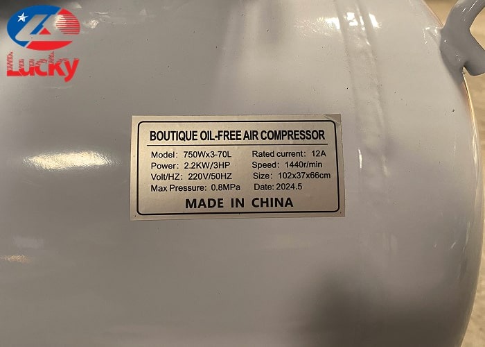 máy nén khí không dầu 3hp Lucky Sun