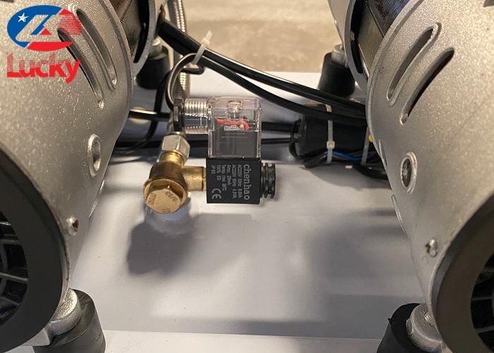 máy nén khí không dầu 3hp Lucky Sun