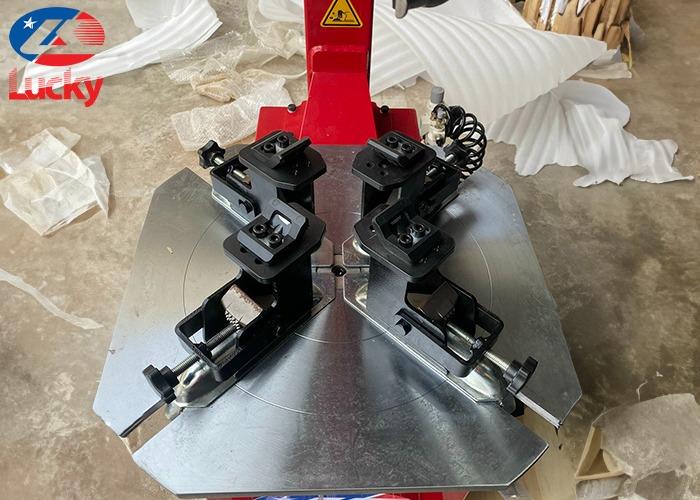 Máy ra vào lốp xe điện, xe ga LK-850D