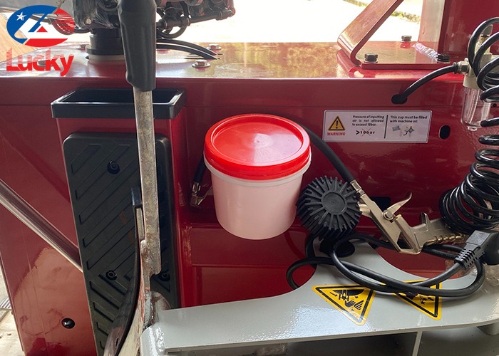 Máy ra vào lốp xe điện, xe ga LK-850D