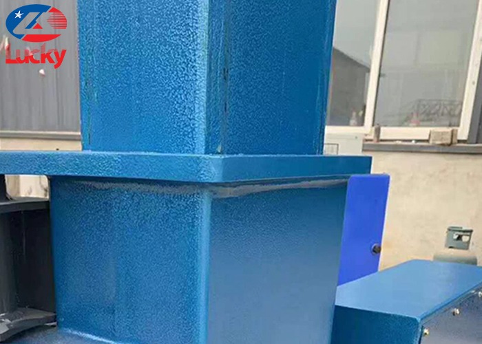 Máy ra vào lốp xe tải kiểu đứng Lucky