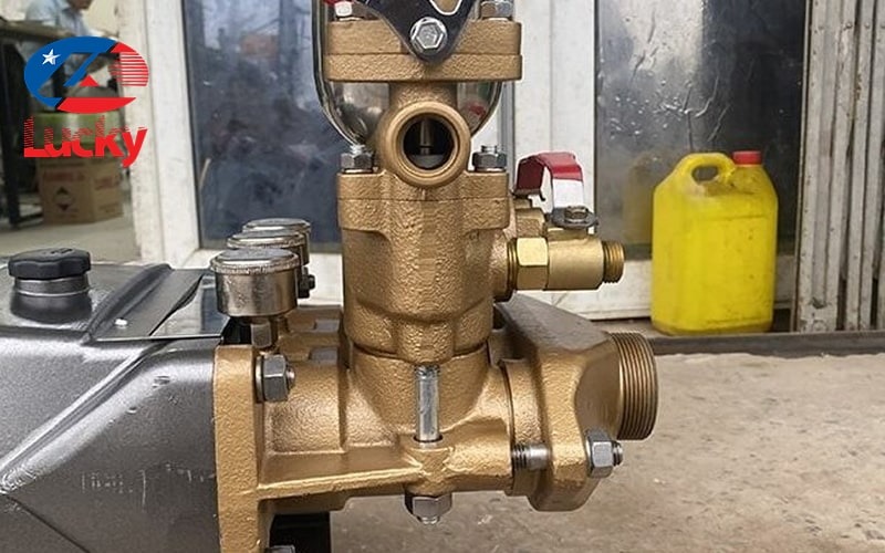 dau-bom-rua-xe-taiwan-5