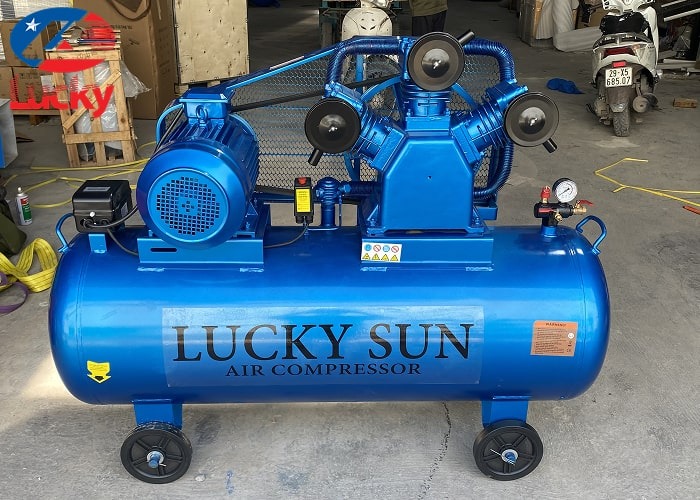 Máy nén khí không dầu 300 lít Lucky Sun