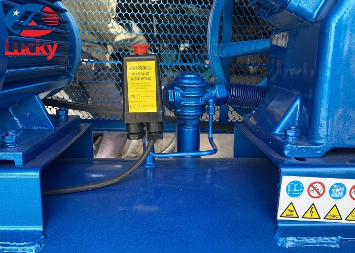 Máy nén khí không dầu 300 lít Lucky Sun