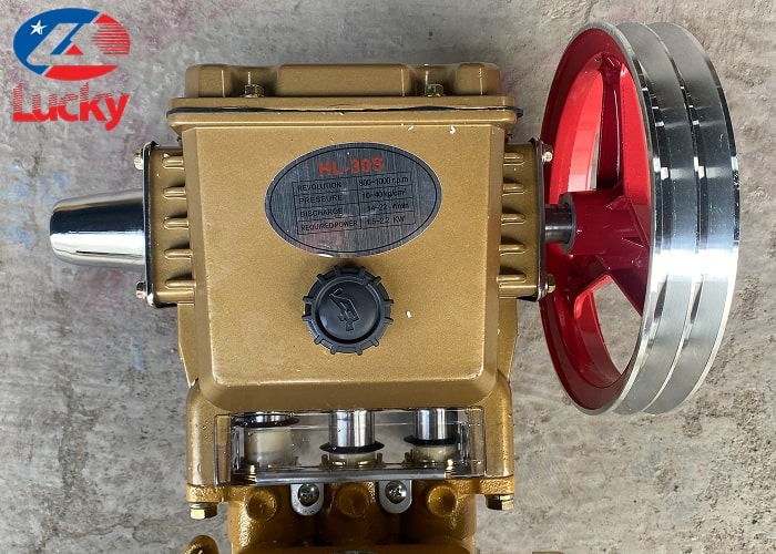 Đầu bơm rửa xe piston sứ HL30S Đầu bơm rửa xe piston sứ HL30S