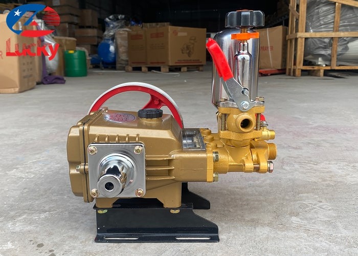 Đầu bơm rửa xe piston sứ HL30S