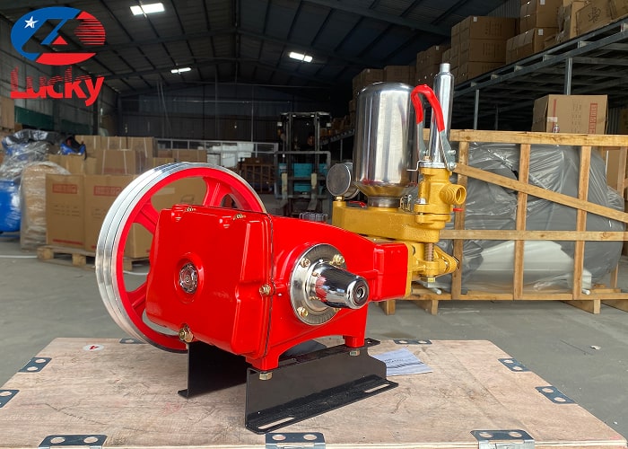 dau-may-rua-xe-piston-su-1