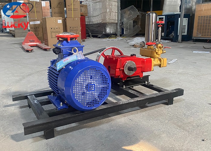 Máy rửa xe dây đai piston sứ HL180S