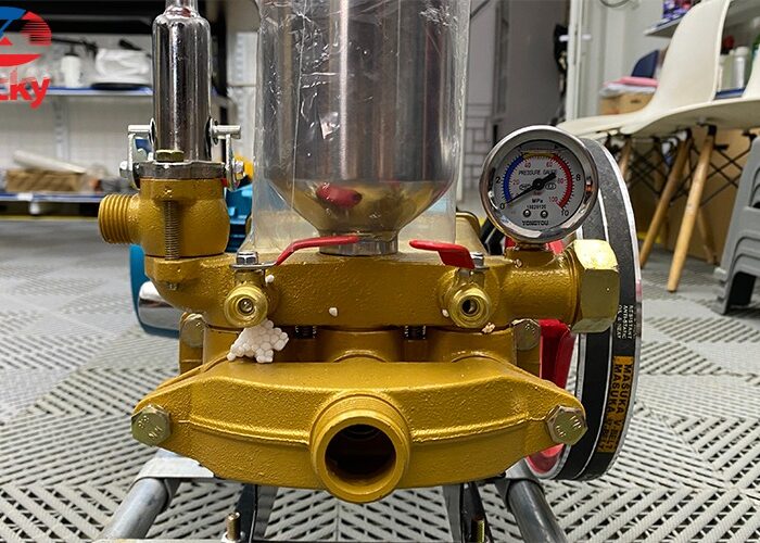 máy rửa xe dây đai piston sứ HL50S máy rửa xe dây đai piston sứ HL50S
