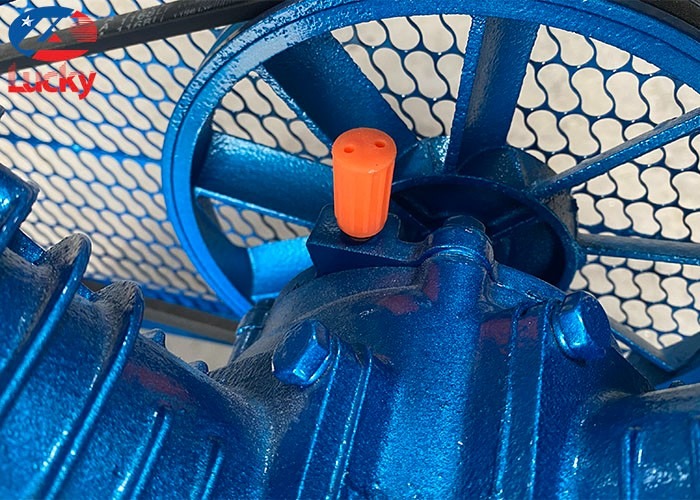 Máy nén khí 70 lít 3HP Lucky Sun Máy nén khí 70 lít 3HP Lucky Sun