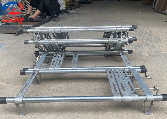 chan-de-may-rua-xe-day-dai-2