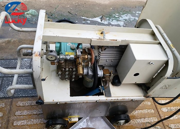 may-rua-xe-cao-ap-nhat-bai-2