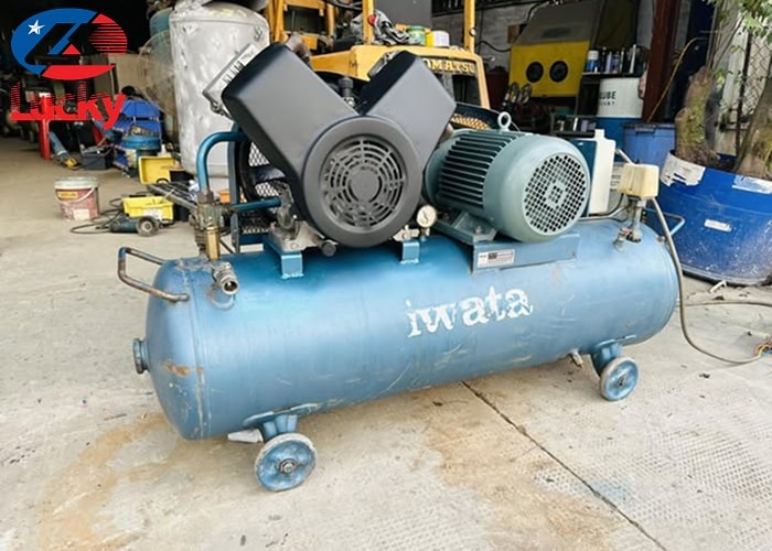 may-nen-khi-piston-cu-9