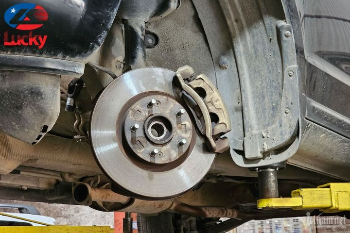 khi-nao-thay-ma-phanh-o-to-6