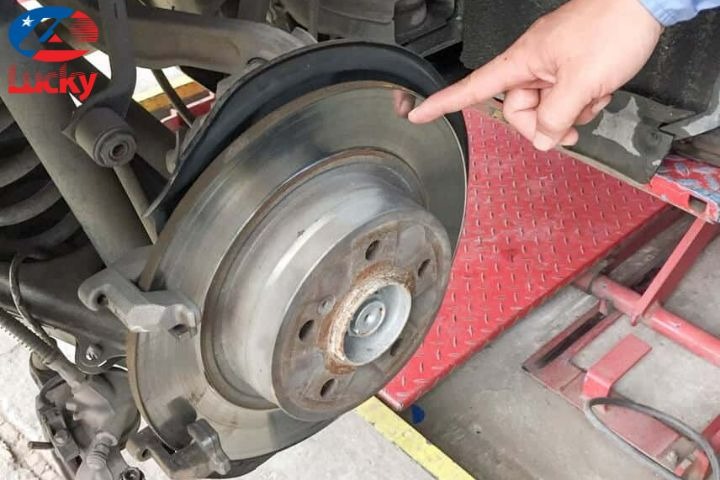 khi-nao-thay-ma-phanh-o-to-5