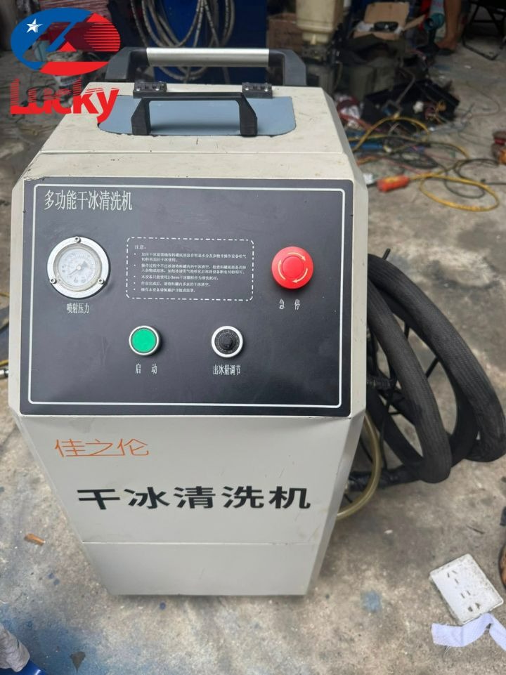 may-ban-da-kho-thanh-ly-3