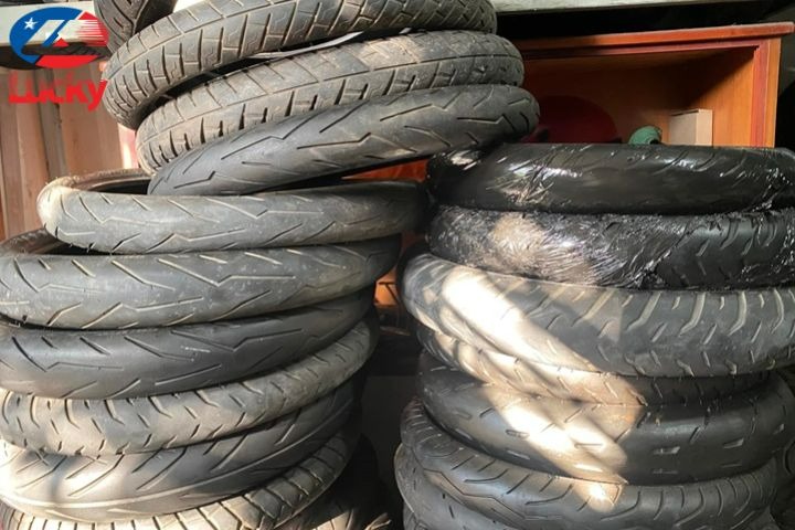 tai-sao-lop-xe-lam-bang-cao-su