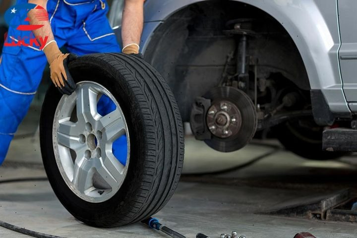 tai-sao-lop-xe-lam-bang-cao-su-2