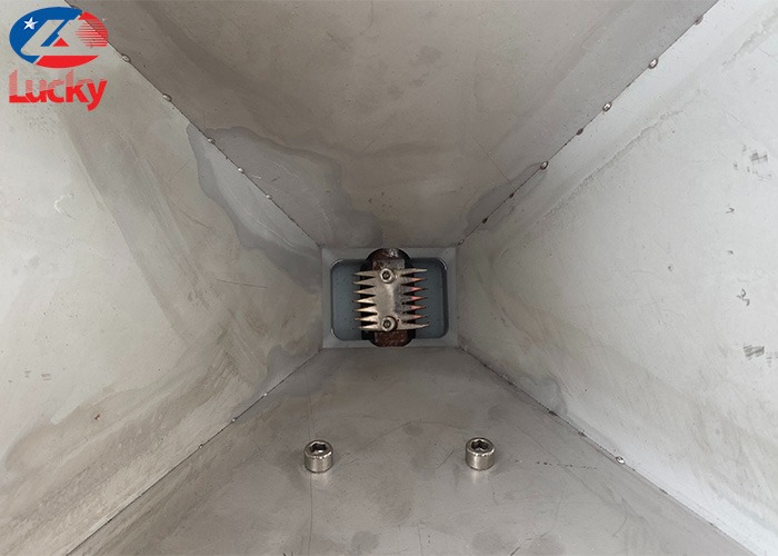 Máy bắn đá khô 10kg Lucky