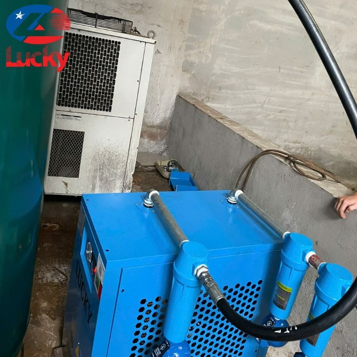 6-11-25-dien-may-lucky-lap-dat-he-thong-khi-nen-20a-cho-xuong-che-bien-hai-san-tai-ba-ria-vung-tau-2