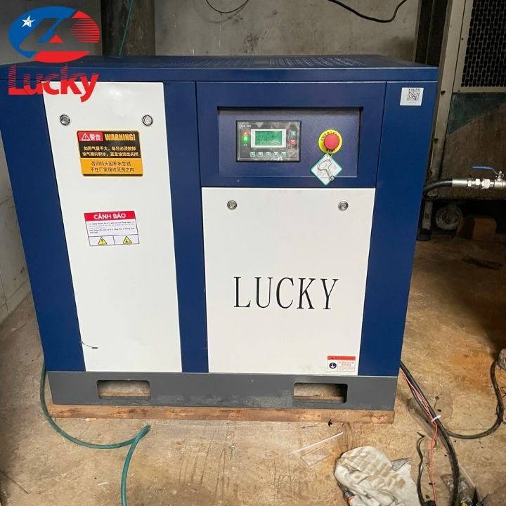 6-11-25-dien-may-lucky-lap-dat-he-thong-khi-nen-20a-cho-xuong-che-bien-hai-san-tai-ba-ria-vung-tau-4