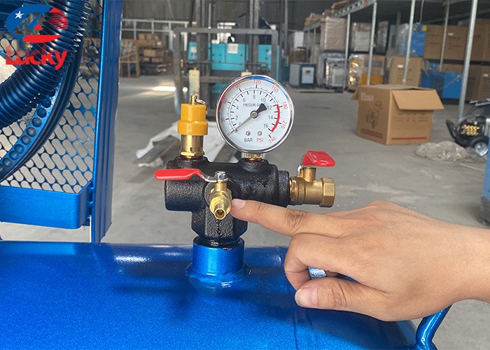 Máy nén khí Puma 500 lít piston kép