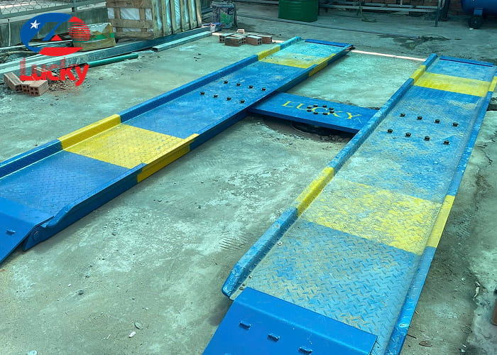 ban-giao-bo-rua-xe-co-cau-nang-1-tru-chu-h-duong-nen-cho-gara-o-to-anh-buu-o-tp-thu-duc-3