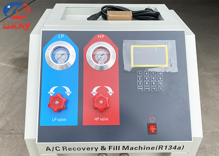 bom-ga-dieu-hoa-o-to-5