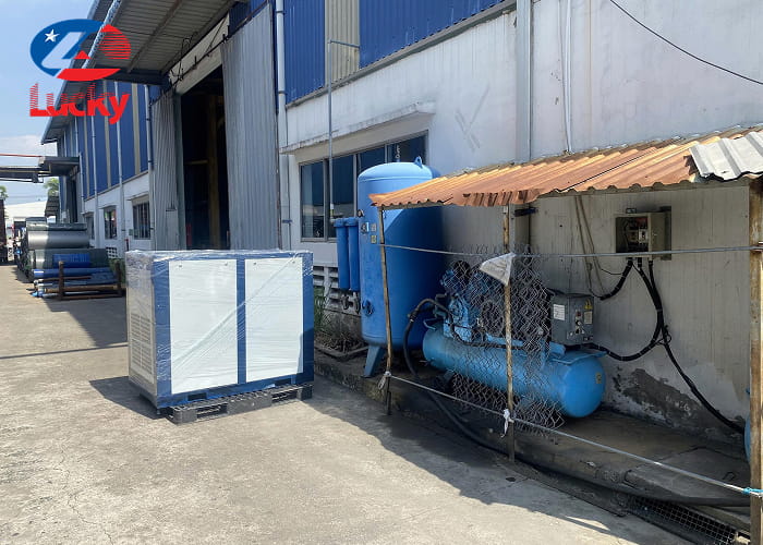 ban-giao-may-nen-khi-truc-vit-50hp-20hp-cho-xuong-san-xuat-vai-bat-o-tay-ninh