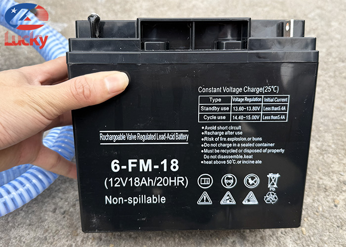 may-rua-xe-cao-ap-chay-dau-lucky-2600psi-3 may-rua-xe-cao-ap-chay-dau-lucky-2600psi-3