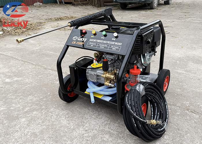 may-rua-xe-cao-ap-chay-xang-lucky-3600psi-5