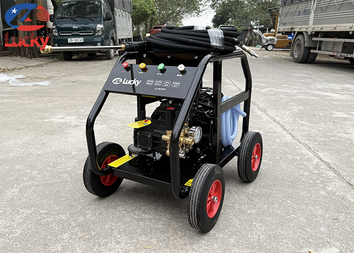 may-rua-xe-cao-ap-lucky-4350psi-7